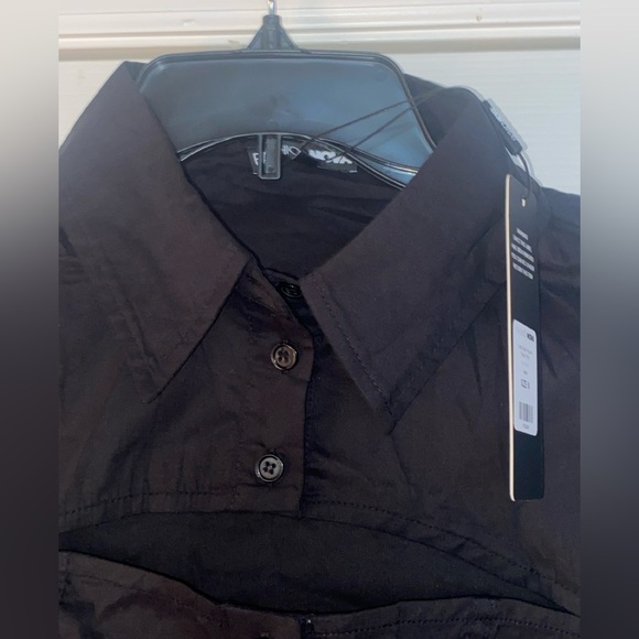 Black Cutout Button down Crop Blouse - NWT - Fashion Nova Elegant - Picture 4 of 9